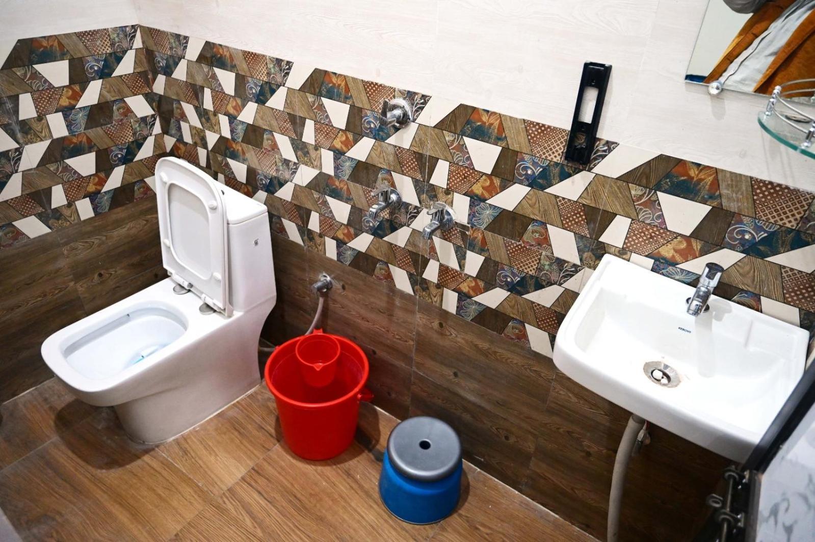 Swagatam Guest House Ayodhya Ngoại thất bức ảnh